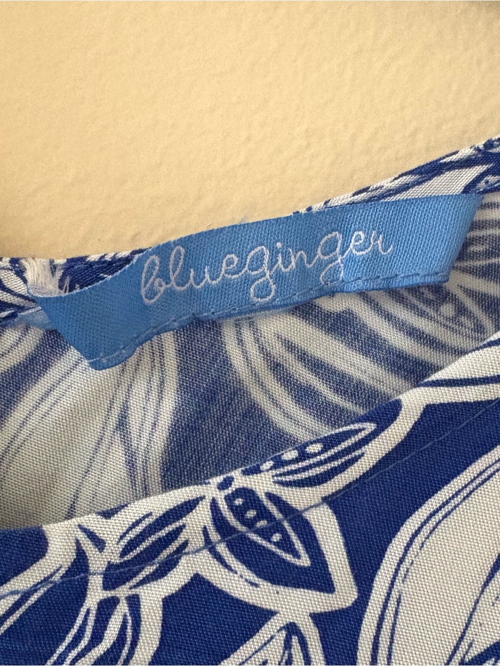Blue Ginger Hawaiian Floral Leaf Print Maxi Dress - Picture 5 of 10